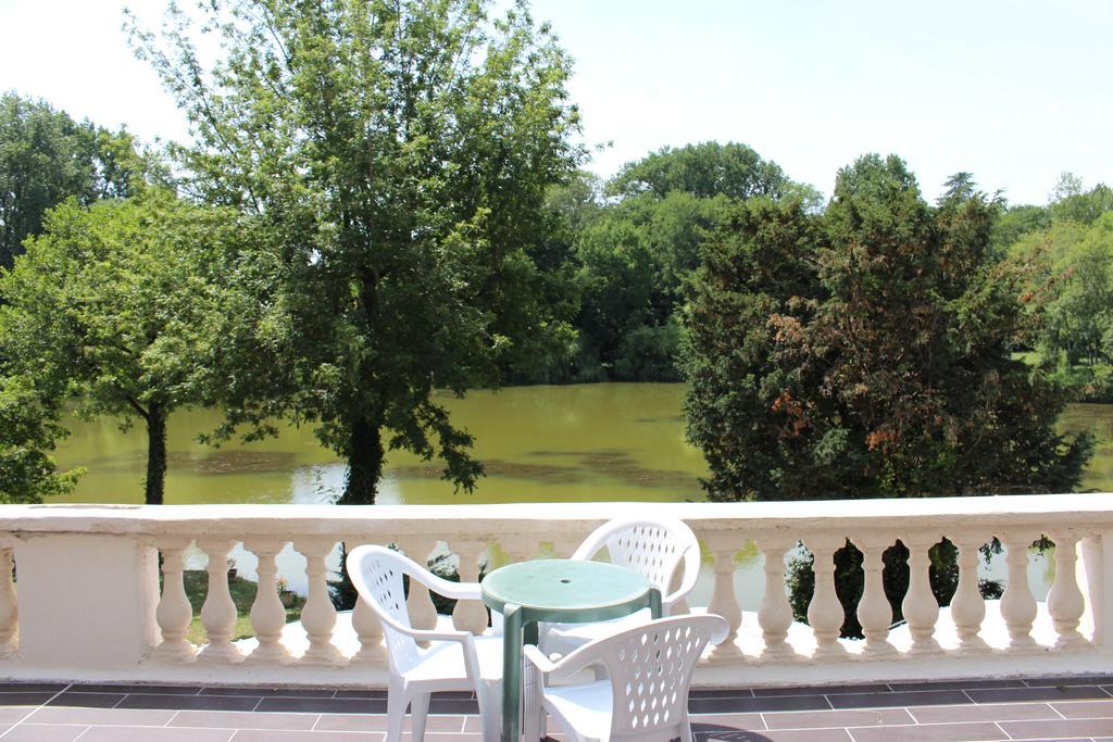 Hotel Etang Des Reynats Chancelade Εξωτερικό φωτογραφία